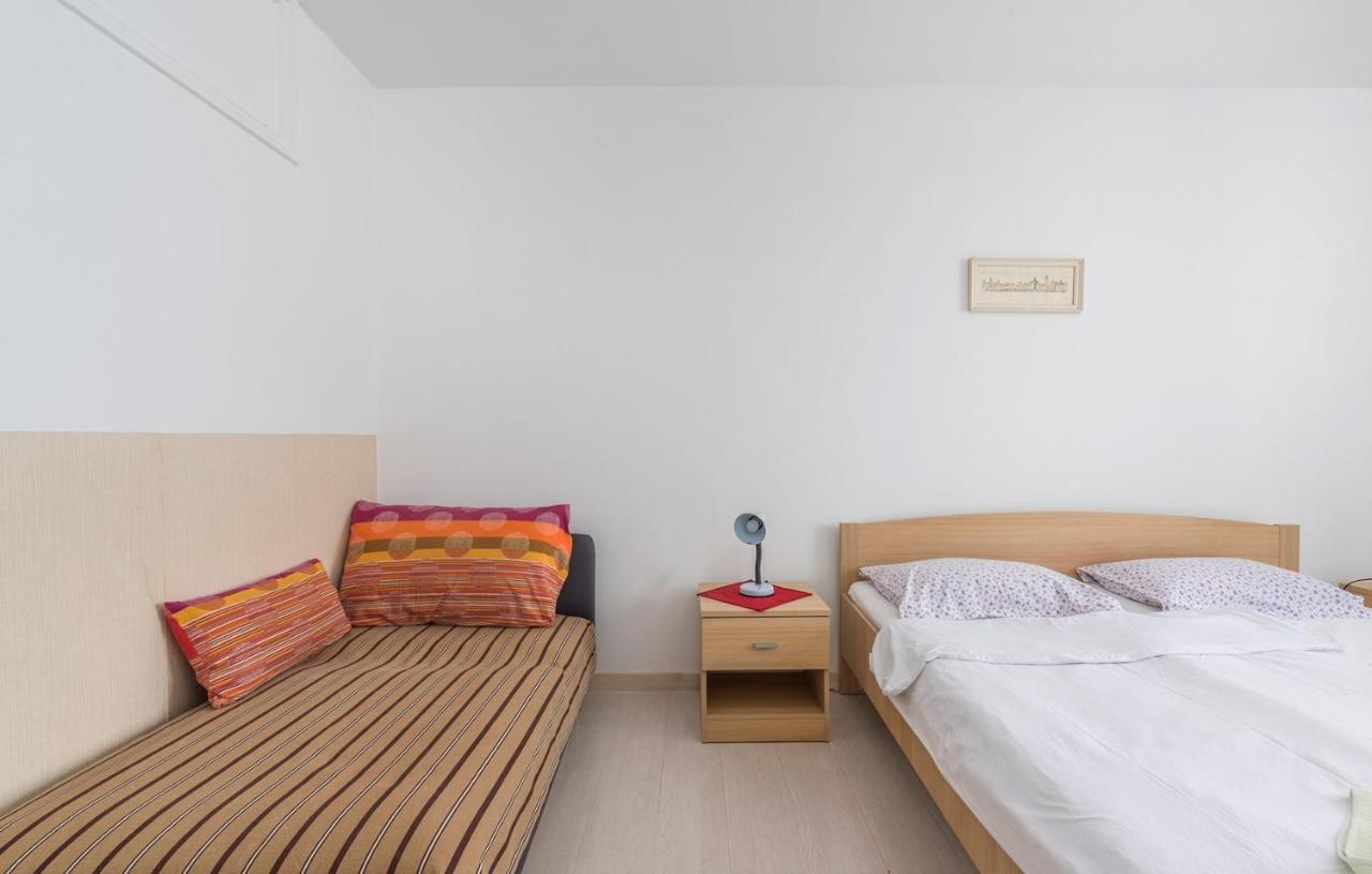 Peskera Apartments Tomicic Poreč Eksteriør bilde