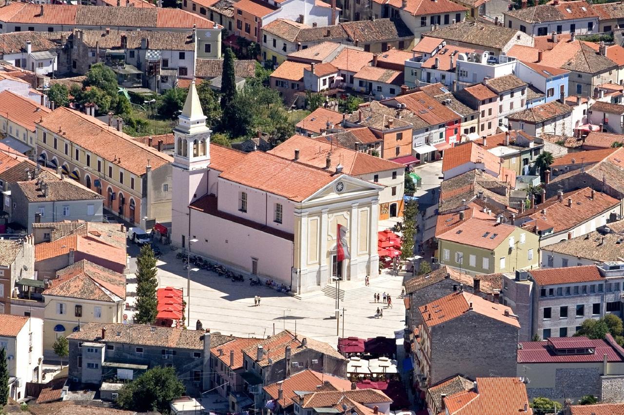Peskera Apartments Tomicic Poreč Eksteriør bilde
